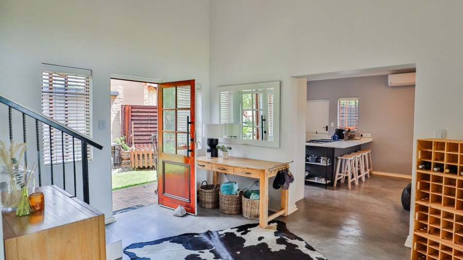 To Let 3 Bedroom Property for Rent in The Coves North West